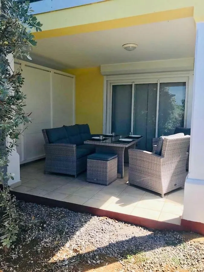 Appartement Au Bord De Mer 르 물레